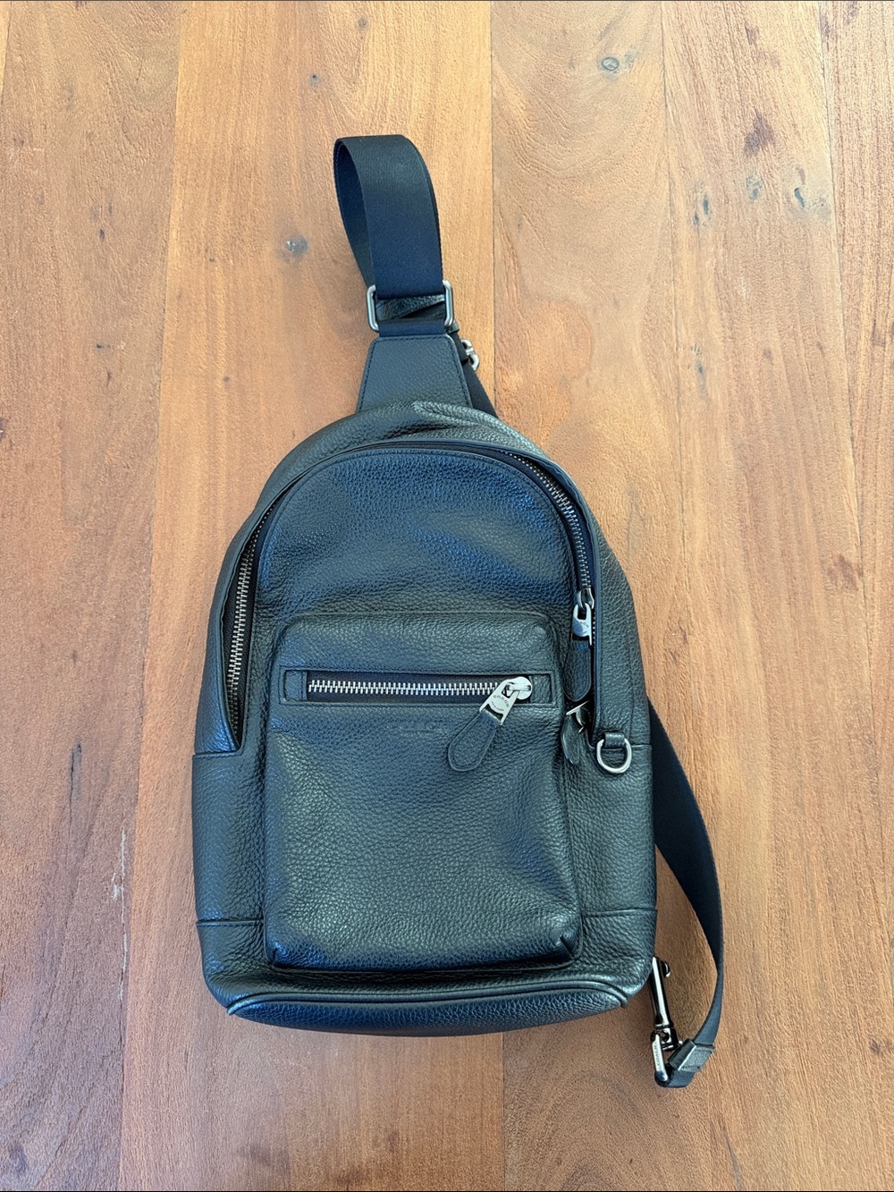 Coach Men's Black Leather Sling Bag - Classic Crossbody